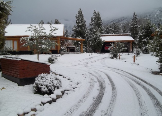 Excelente Complejo de Cabañas en Lago Puelo