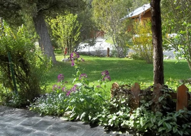 Excelente Complejo de Cabañas en Lago Puelo