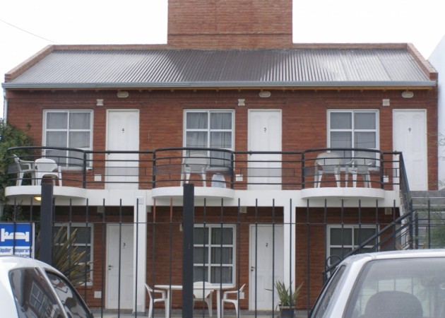 OPORTUNIDAD - Complejo de 6 Departamentos