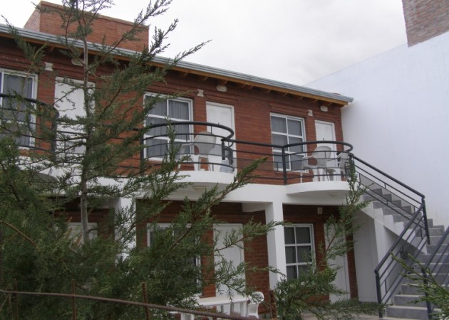 OPORTUNIDAD - Complejo de 6 Departamentos