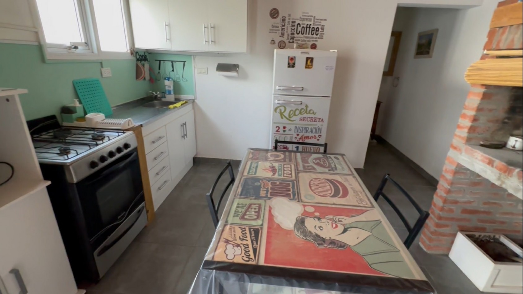 CASA 2 DORMITORIOS CON DEPTO 2 DORMITORIOS EN EL FONDO