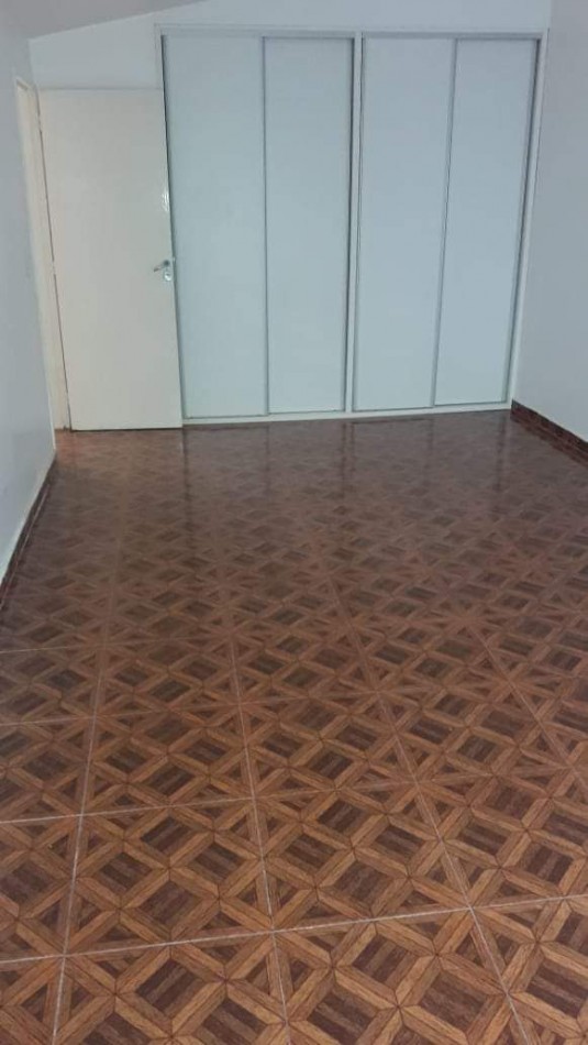 OPORTUNIDAD CASA EN SIERRA GRANDE 3 DORMITORIOS