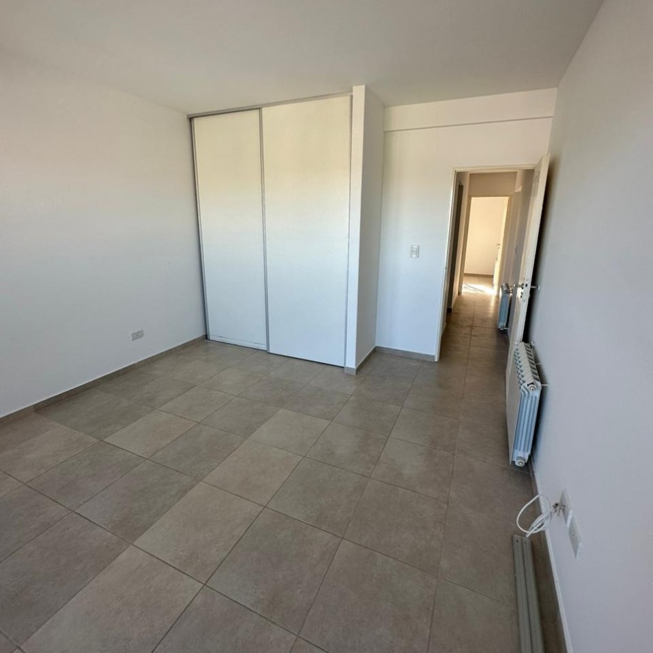 DEPTO 2 DORMITORIOS A 4 CUADRAS DEL MAR