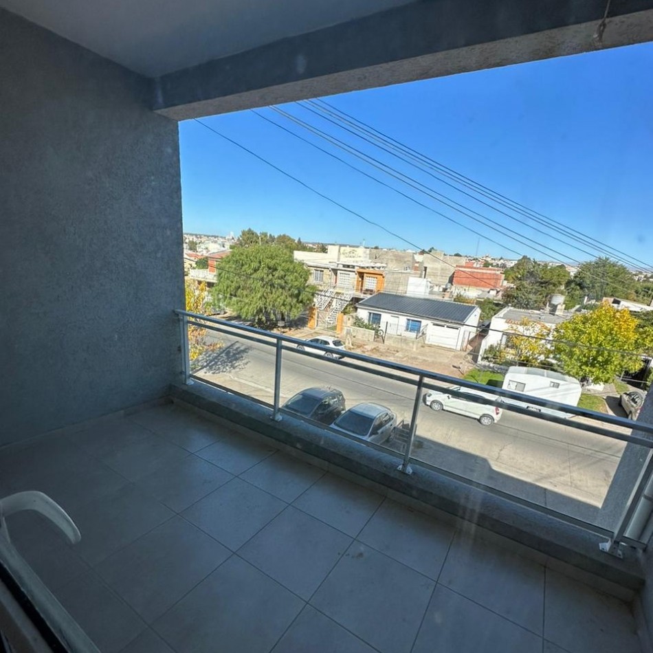 DEPTO 2 DORMITORIOS A 4 CUADRAS DEL MAR