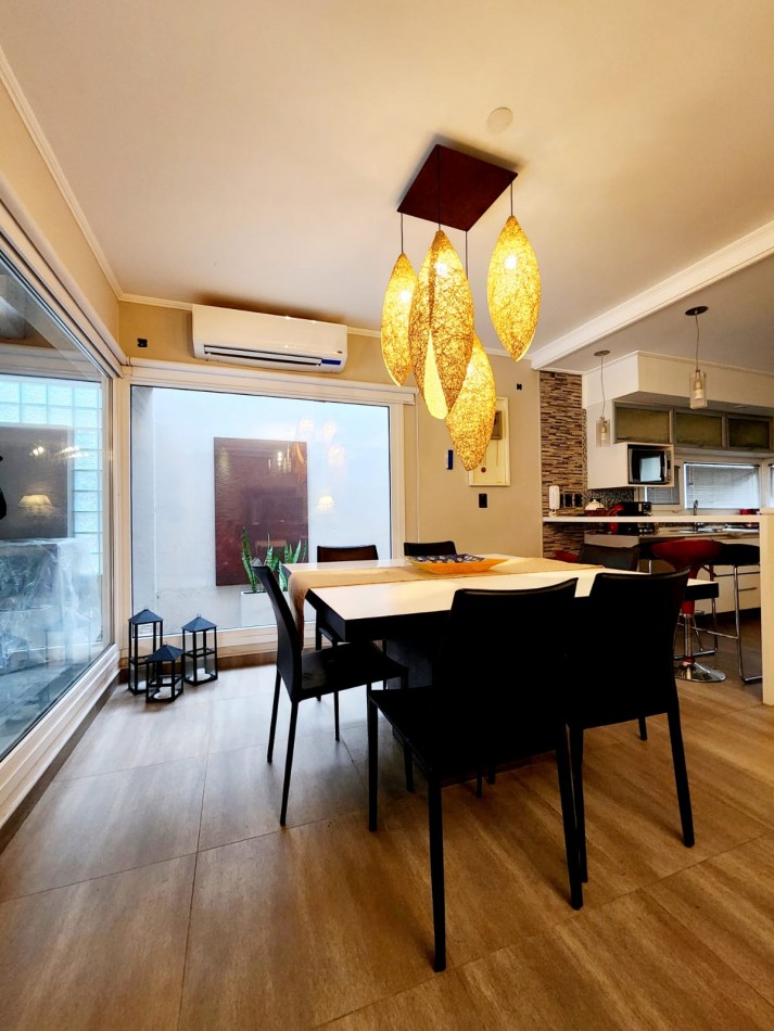 MONTE HERMOSO - EXCELENTE CASA EN VENTA DE 3 DORMITORIOS Y 2 BAÑOS CON PISCINA Y PATIO