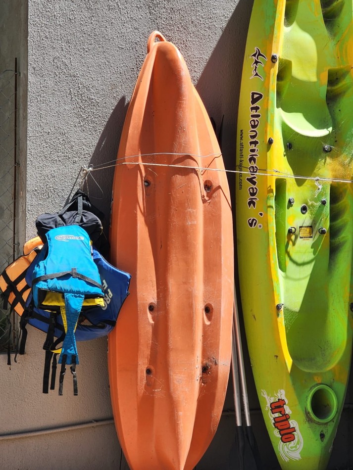 MONTE HERMOSO - EXCELENTE CASA EN VENTA DE 3 DORMITORIOS Y 2 BAÑOS CON PISCINA Y PATIO