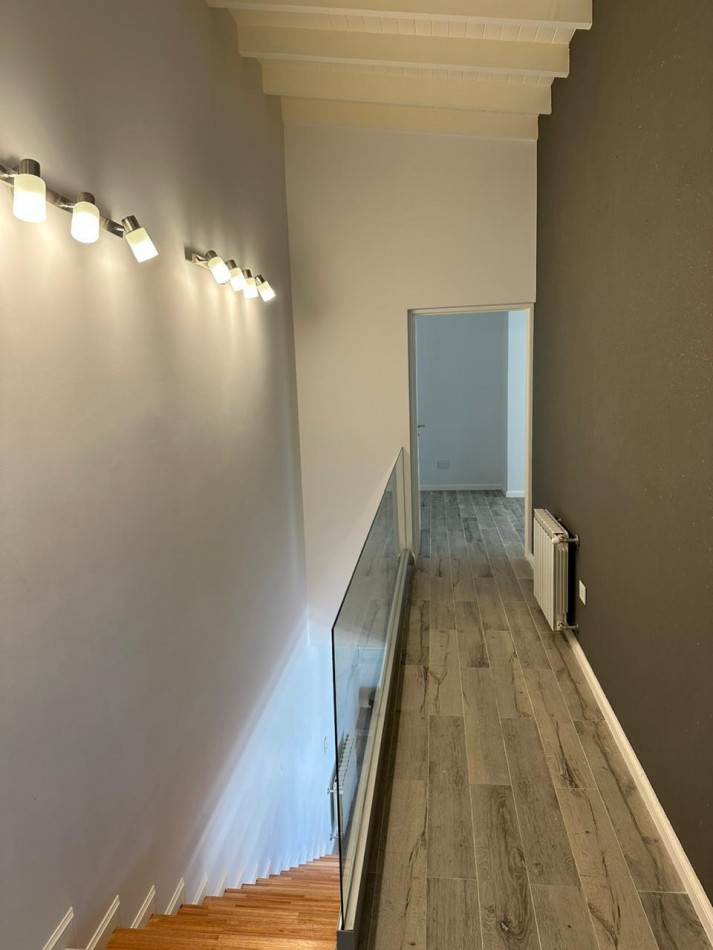 CASA 3 DORMITORIOS CON COCHERA Y PILETA 