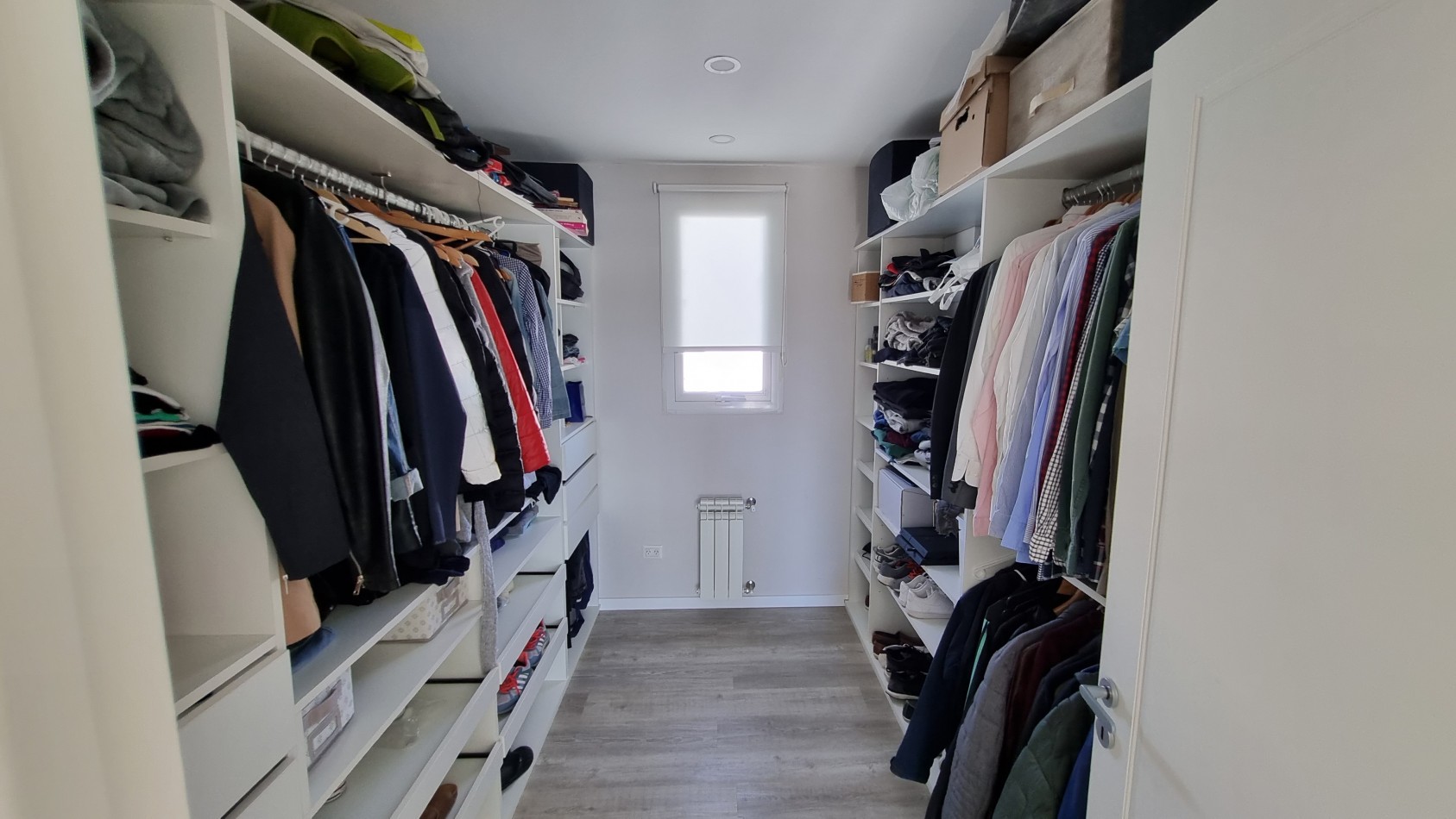 CASA DE 2 DORMITORIOS CON PATIO, QUINCHO Y PILETA 