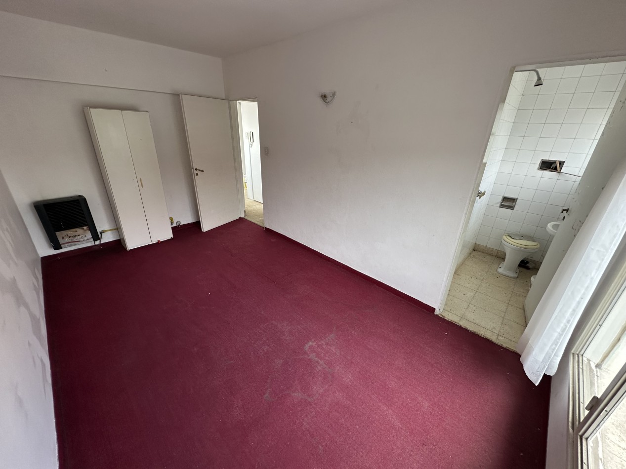 OPORTUNIDAD DE INVERSION - LOCAL CENTRICO + DEPTO 3 DORMITORIOS