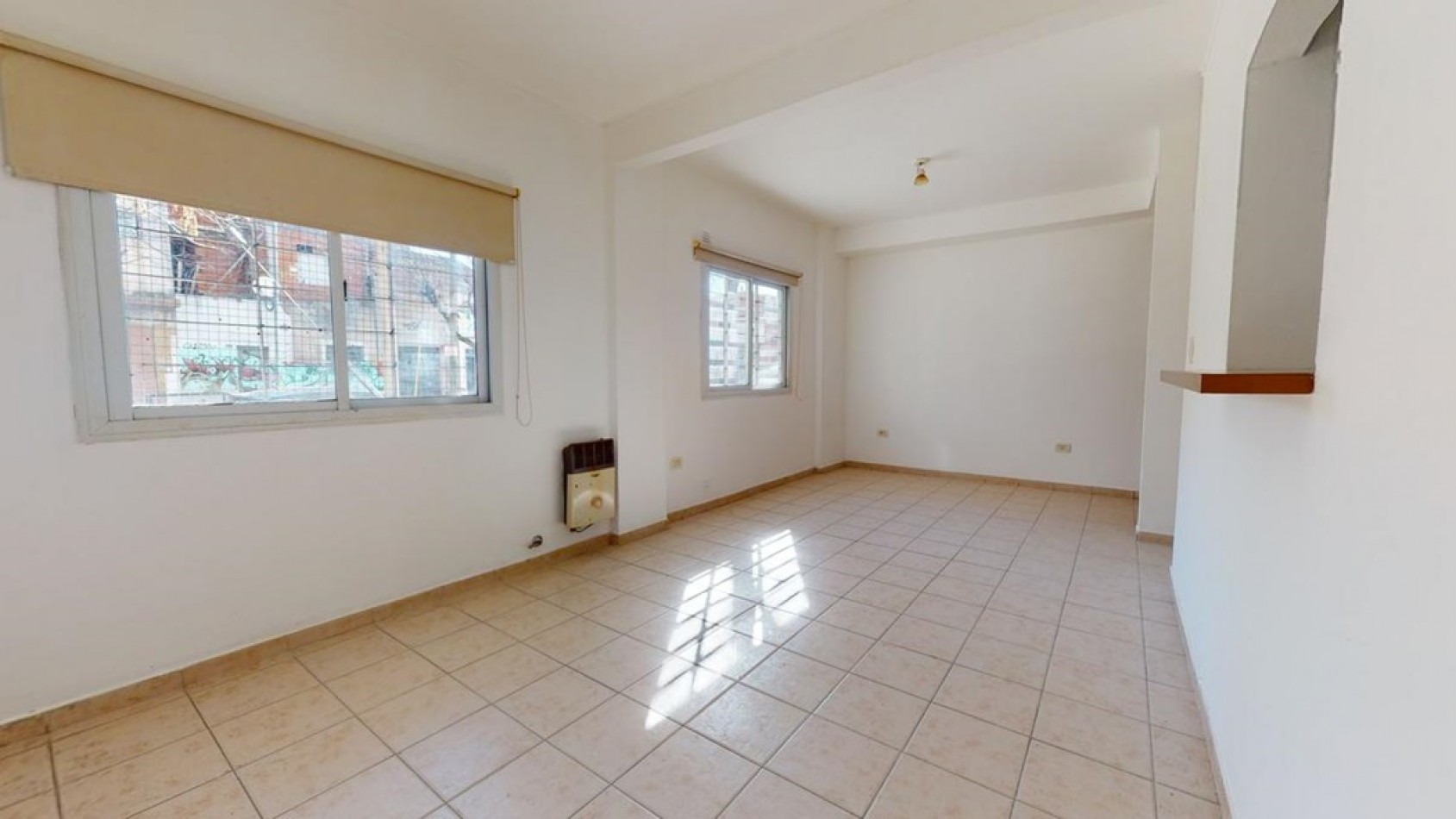 MONOAMBIENTE EN PLANTA BAJA - LA PLATA