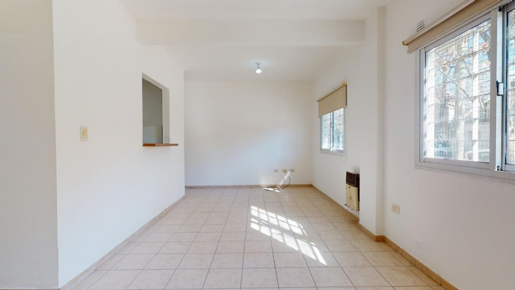 MONOAMBIENTE EN PLANTA BAJA - LA PLATA