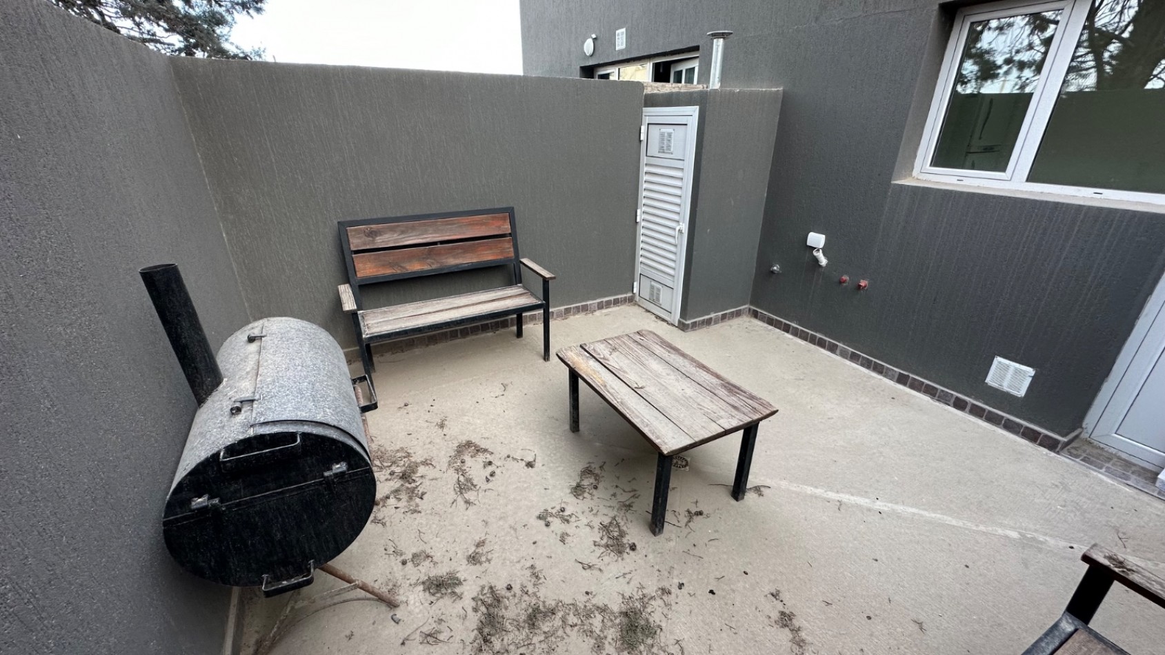 DUPLEX A ESTRENAR CON COCHERA ZONA SUR