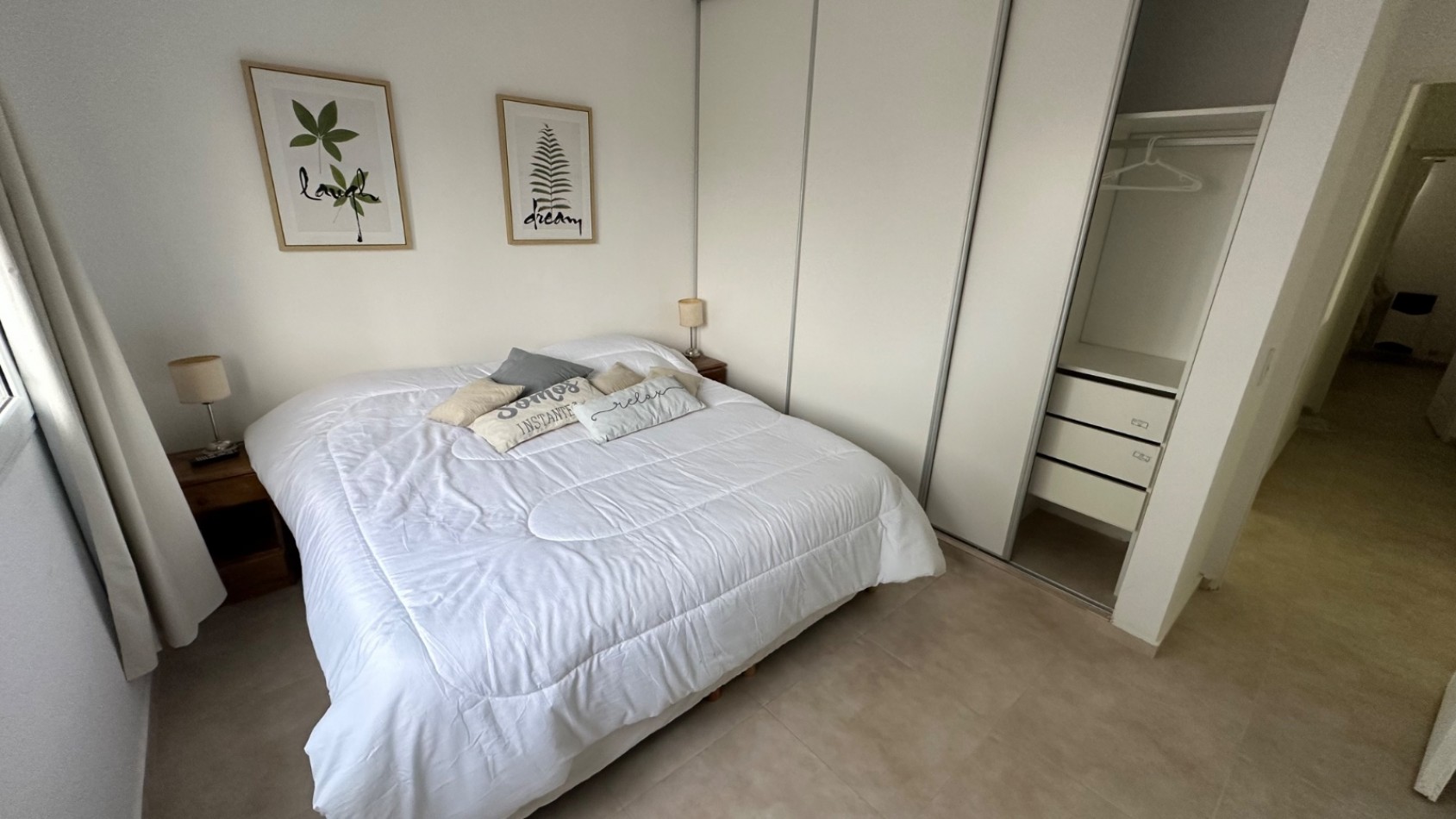 DUPLEX A ESTRENAR CON COCHERA ZONA SUR