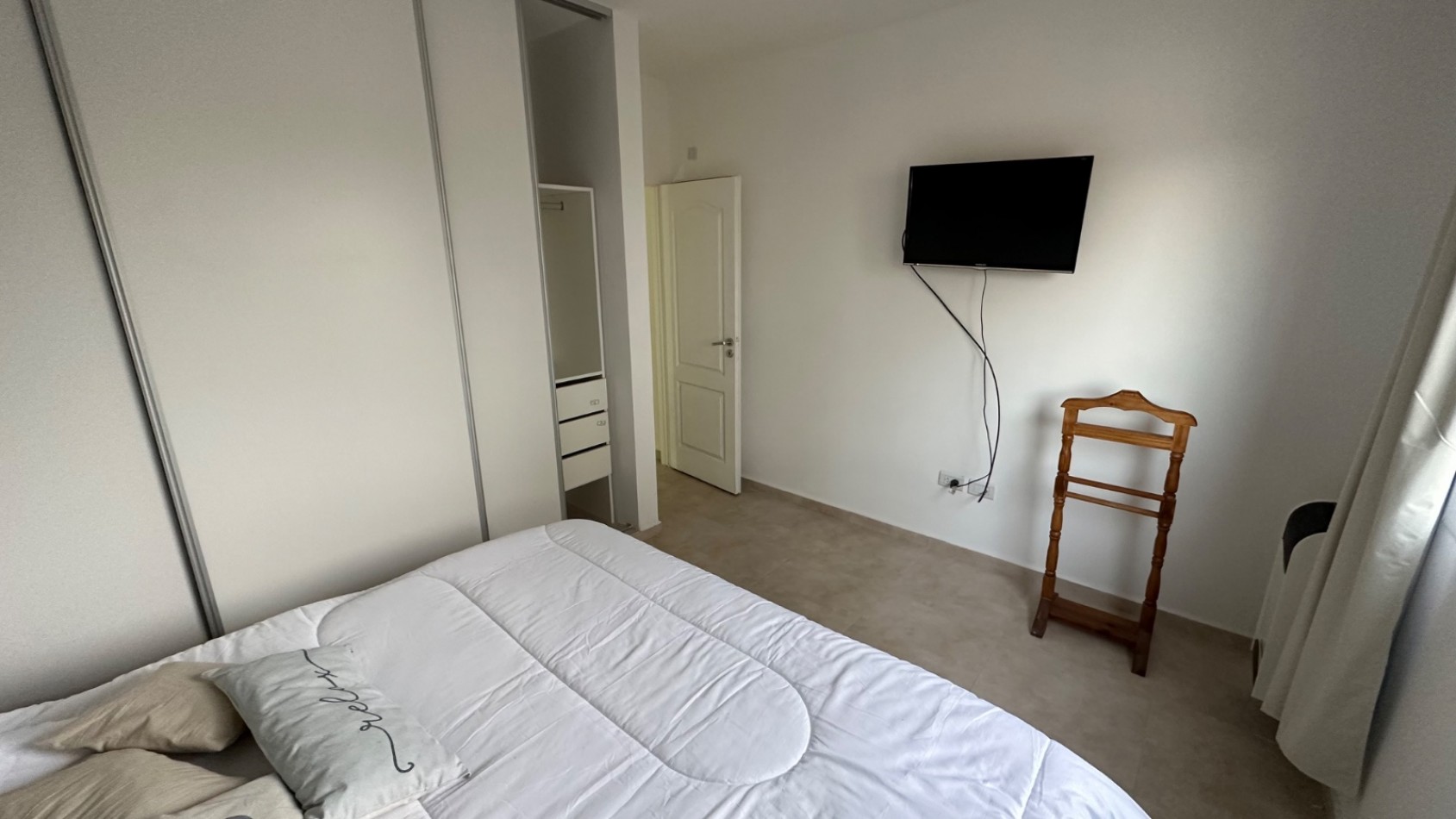 DUPLEX A ESTRENAR CON COCHERA ZONA SUR