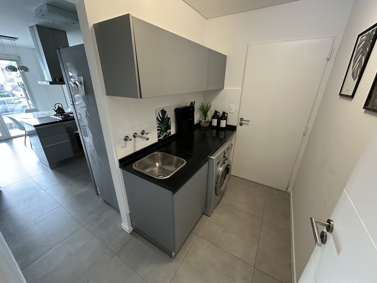 ESPECTACULAR PISO DE CATEGORIA A METROS DEL MAR