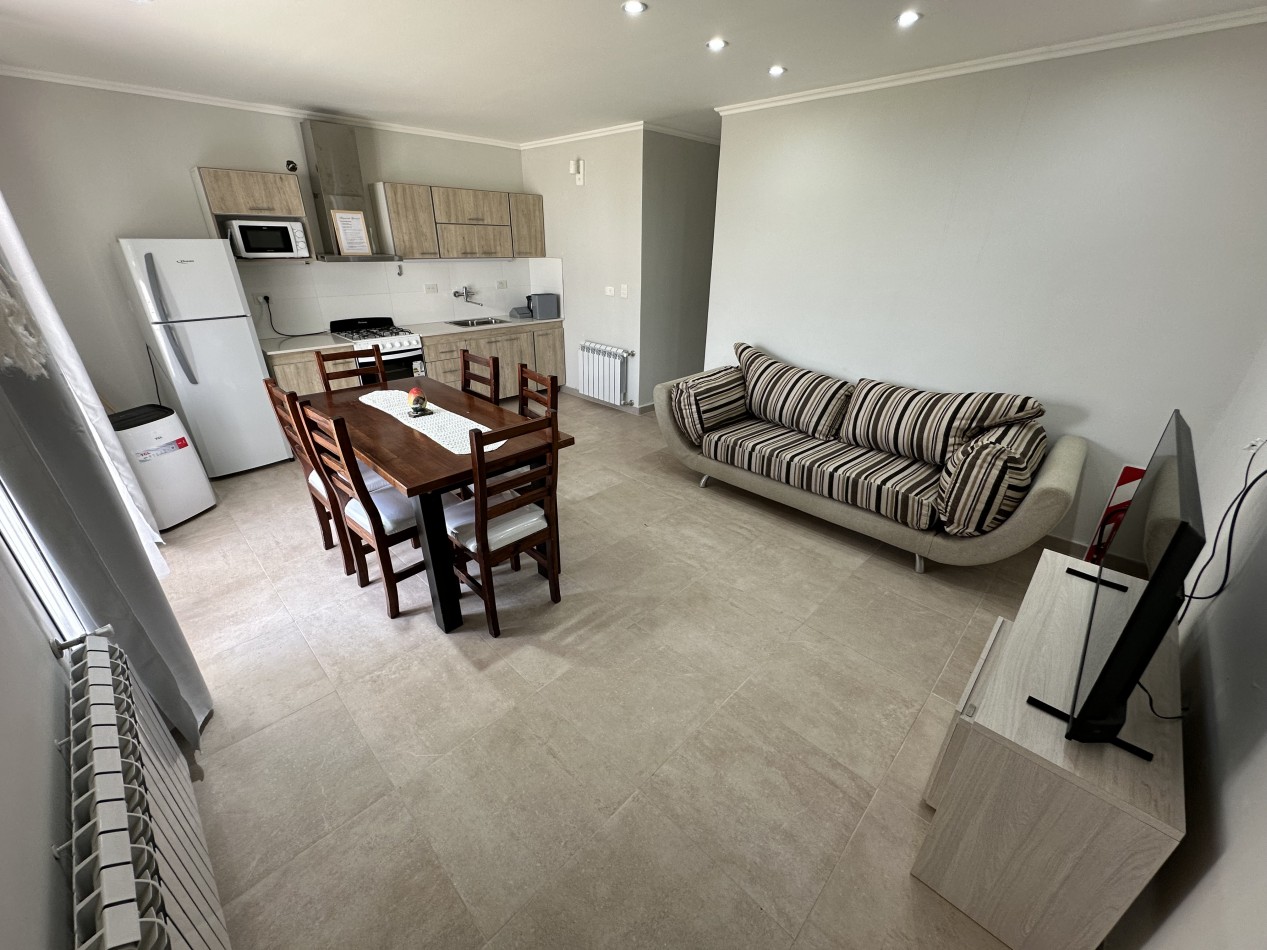 DEPTO 2 DORMITORIOS CON PATIO