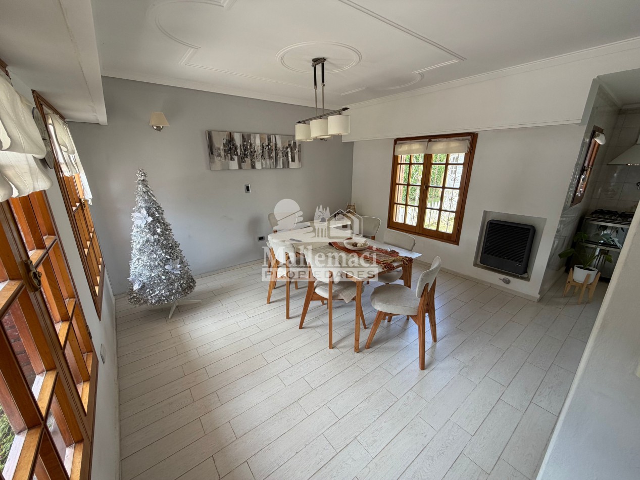 HERMOSA CASA DE 3 DORMITORIOS A METROS DEL MAR