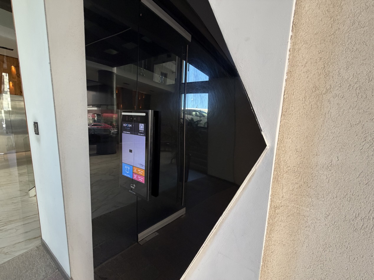 DEPTO 3 DORMITORIOS FRENTE AL MAR