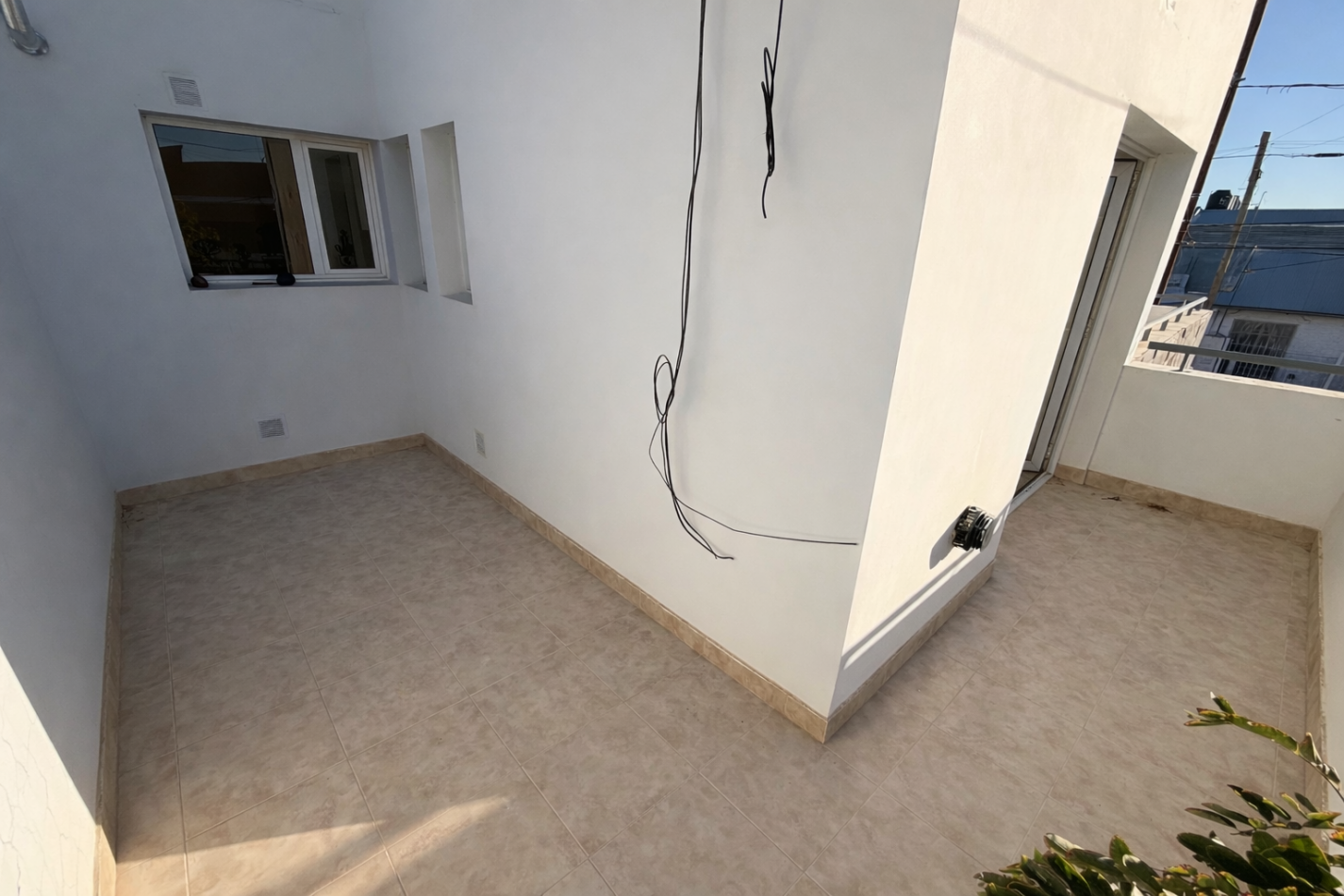 OPORTUNIDAD - DEPARTAMENTO DE 3 DORMITORIOS EN BARRIO SUR