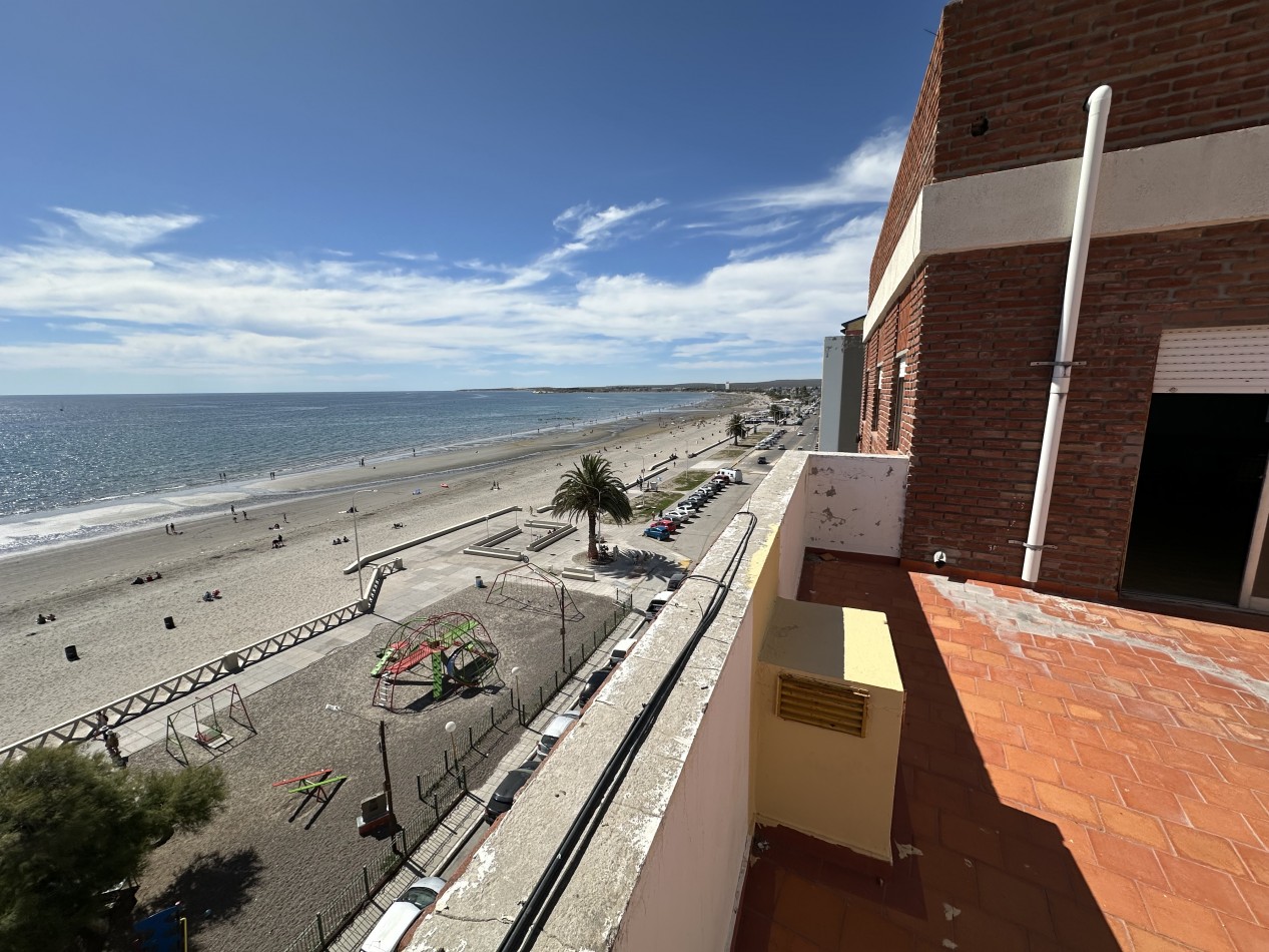 MONOAMBIENTE EN AV. ROCA Y Av. GALES 