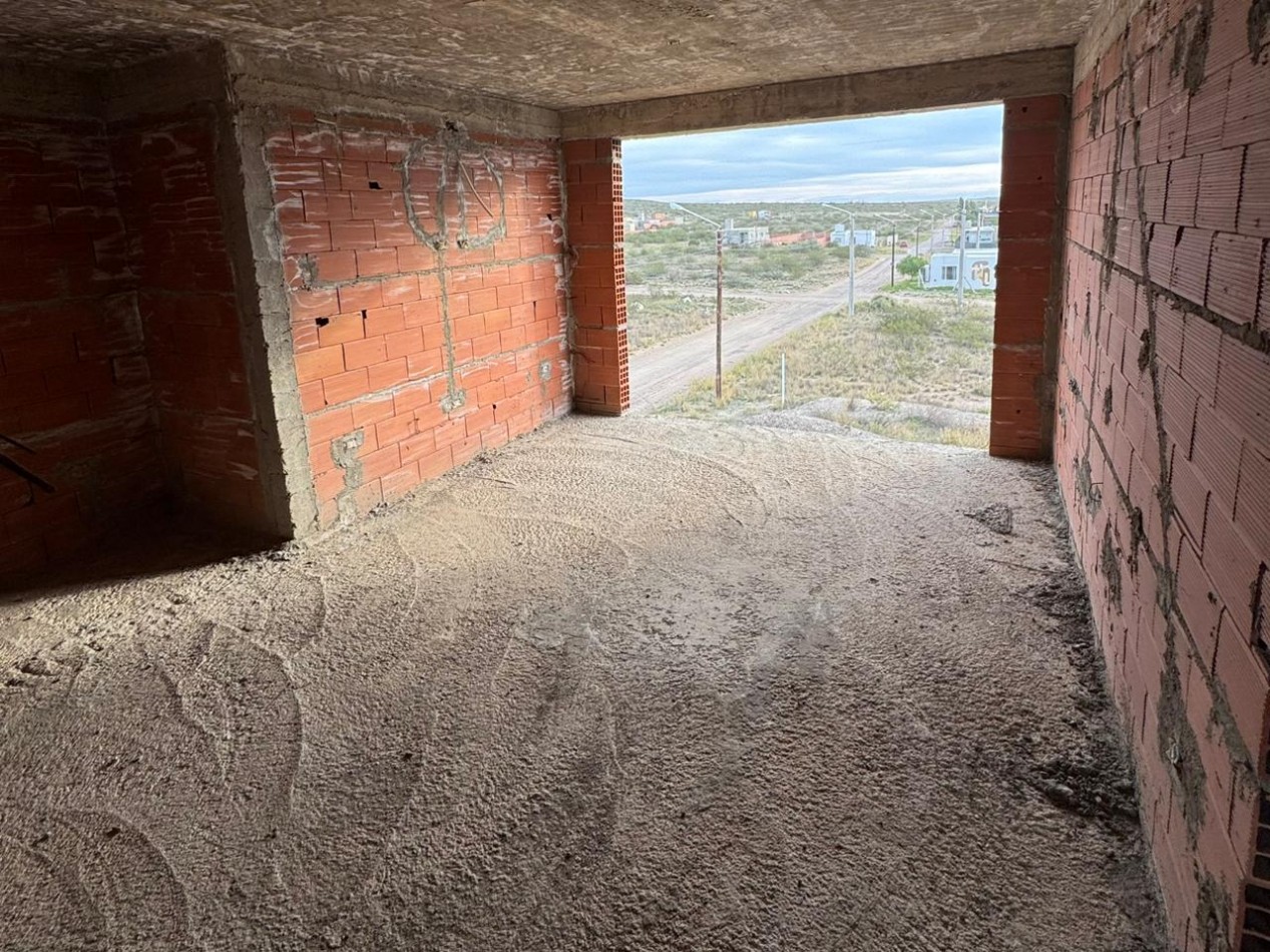 OPORTUNIDAD - CASA DE 3 DORMITORIOS A TERMINAR - SOLANA