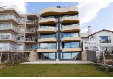 DEPARTAMENTO DE CATEGORIA FRENTE AL MAR 