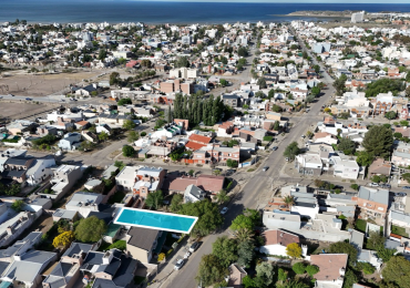 TERRENO 317 M² EN ZONA SUR CON DEPARTAMENTO DE 1 DORMITORIO